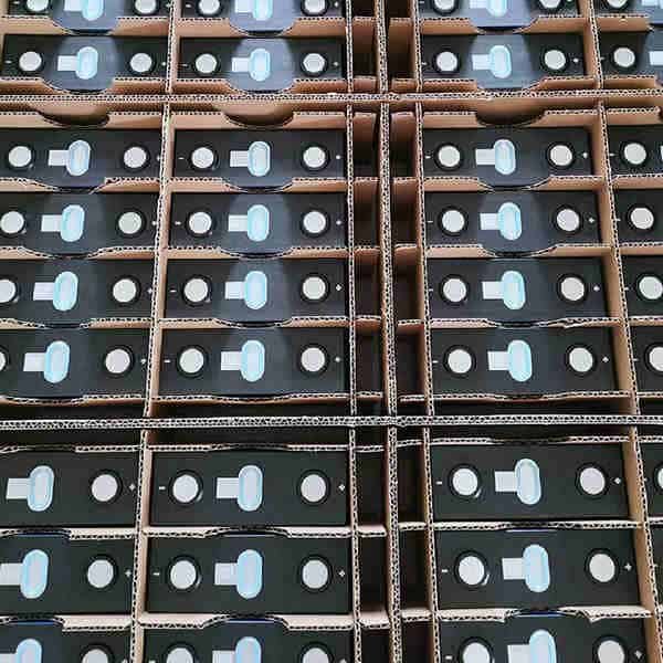 CALB L148F88A 3.2v 88Ah LiFePO4 Prismatic Battery Cells